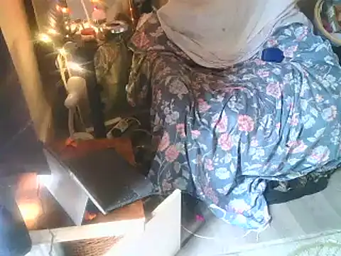 Snapshot of DaddyQuimHot chatting on 03/10/25, 09:56 DaddyQuimHot online show from 03/10/25, 09:56