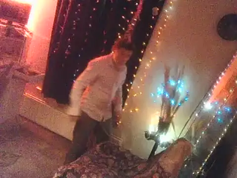 Snapshot of DaddyQuimHot chatting on 03/18/25, 11:20 DaddyQuimHot online show from 03/18/25, 11:20