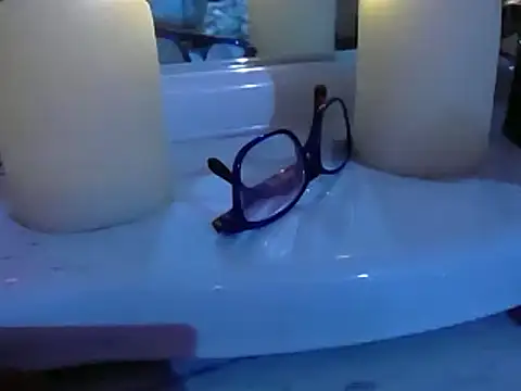 Snapshot of DaddyQuimHot chatting on 10/30/25, 05:06 DaddyQuimHot online show from 10/30/25, 05:06