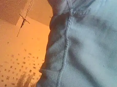 Snapshot of DaddyQuimHot chatting on 02/09/25, 03:00 DaddyQuimHot online show from 02/09/25, 03:00