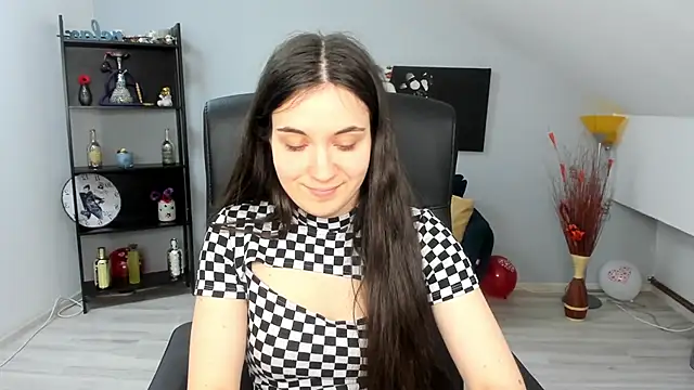 Snapshot of MelissaWiliam chatting on 02/25/25, 03:42 MelissaWiliam online show from 02/25/25, 03:42