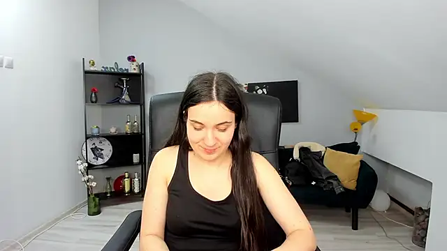 Snapshot of MelissaWiliam chatting on 03/21/25, 05:02 MelissaWiliam online show from 03/21/25, 05:02