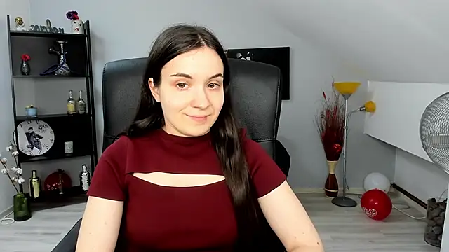 Snapshot of MelissaWiliam chatting on 03/13/25, 03:39 MelissaWiliam online show from 03/13/25, 03:39