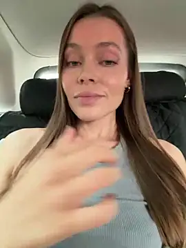 nicole111 online show from 10/24/25, 10:36