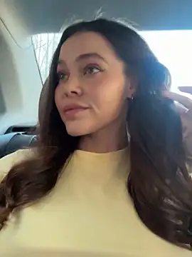 nicole111 online show from 03/18/25, 05:56