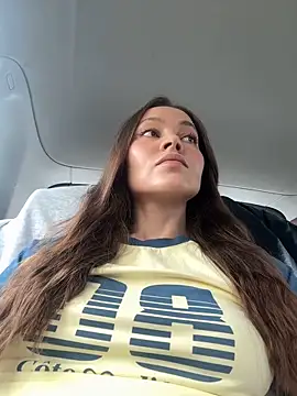 nicole111 online show from 10/05/25, 10:50