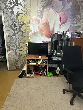 EsterHotMilf online show from 05/24/26, 06:08