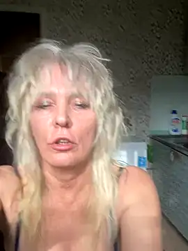 EsterHotMilf online show from 11/09/25, 09:13