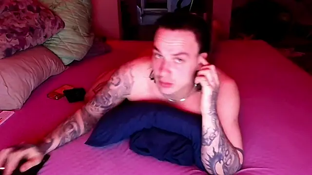 baphomet from ice online show from 04/25/26, 01:14