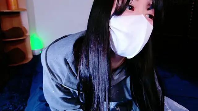 Snapshot of hina_porn chatting on 10/09/25, 03:23 hina porn online show from 10/09/25, 03:23