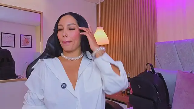 Dakota diaz  online show from 02/09/26, 07:34