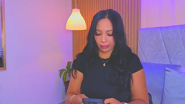 Dakota diaz  online show from 04/07/26, 08:10