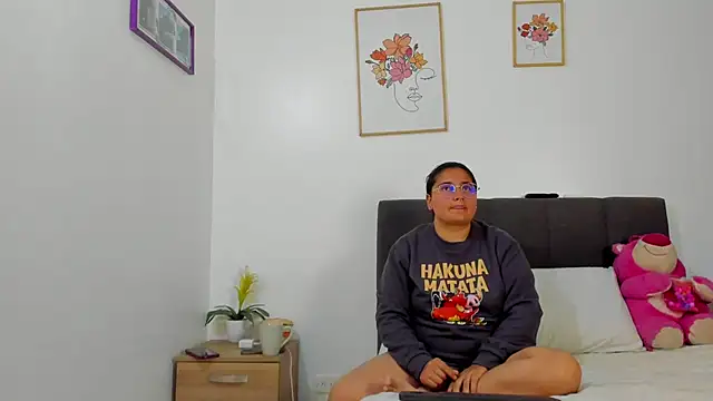 evaa miaa online show from 02/15/26, 11:09