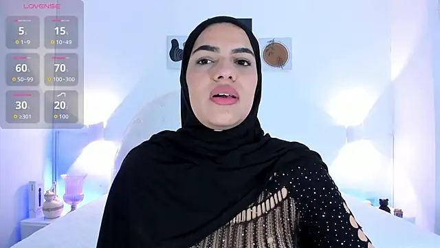 Umarani  online show from 11/04/25, 06:33