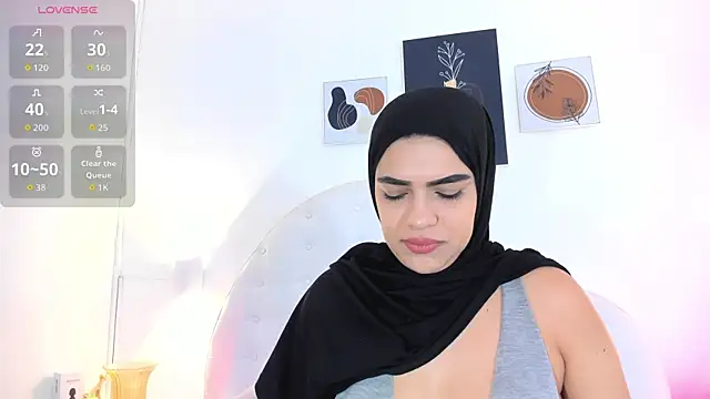 Umarani  online show from 11/25/25, 06:30