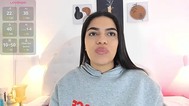 Umarani  online show from 11/15/25, 11:36