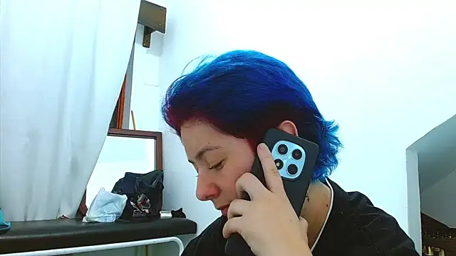 Snapshot of tomboyblue chatting on 03/21/26, 11:52 tomboyblue online show from 03/21/26, 11:52