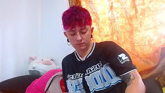 tomboyblue online show from 05/17/26, 05:46