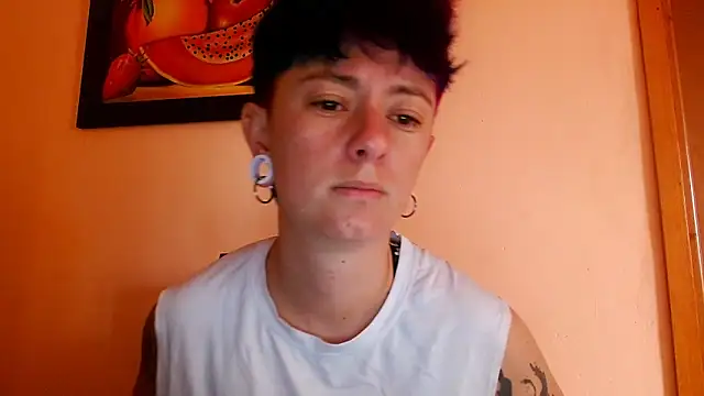 tomboyblue online show from 06/19/26, 03:07