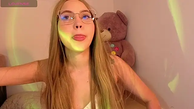 Ary1  online show from 11/19/25, 10:10