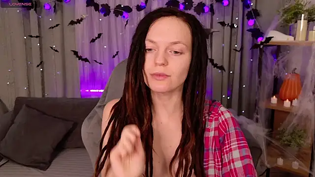 Snapshot of CoreyJane chatting on 10/25/25, 05:17 CoreyJane online show from 10/25/25, 05:17