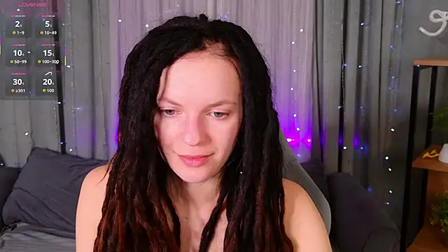 Snapshot of CoreyJane chatting on 06/01/26, 05:18 CoreyJane online show from 06/01/26, 05:18
