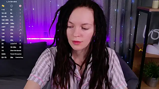 Snapshot of CoreyJane chatting on 01/23/25, 04:30 CoreyJane online show from 01/23/25, 04:30