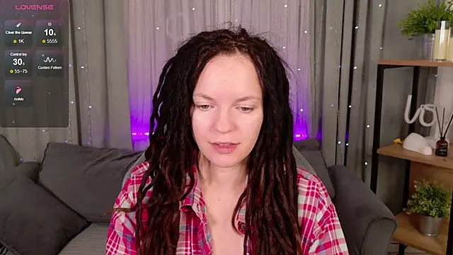 Snapshot of CoreyJane chatting on 09/29/25, 04:41 CoreyJane online show from 09/29/25, 04:41