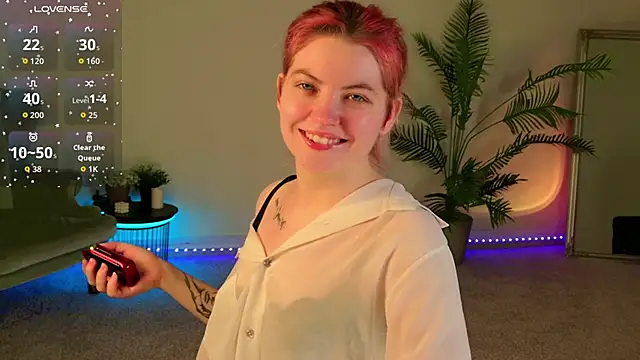 Snapshot of Lisa_Adam chatting on 05/30/26, 04:12 Lisa Adam online show from 05/30/26, 04:12