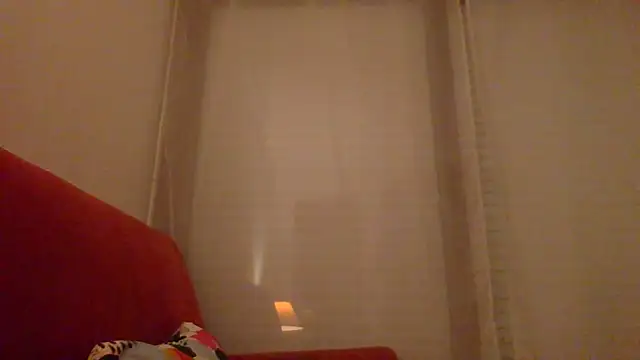 Snapshot of porompomperro chatting on 12/19/24, 08:23 porompomperro online show from 12/19/24, 08:23