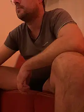 Snapshot of porompomperro chatting on 01/31/25, 07:29 porompomperro online show from 01/31/25, 07:29