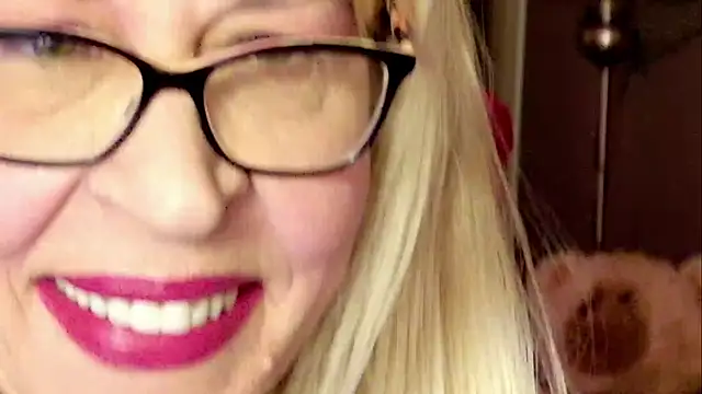 HornyMilf 555 online show from 02/13/26, 12:16