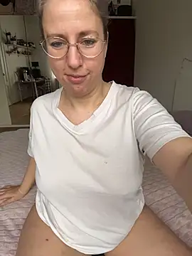 MariaValentine online show from 01/17/26, 07:12