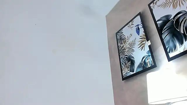 DahianaLincoln online show from 11/17/25, 10:58