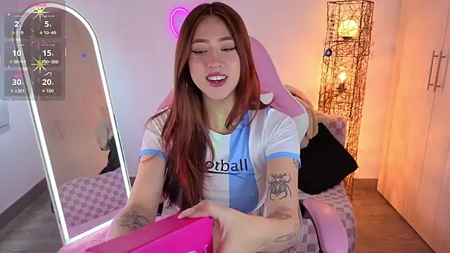 Snapshot of violet_ch chatting on 01/10/26, 05:52 violet ch online show from 01/10/26, 05:52