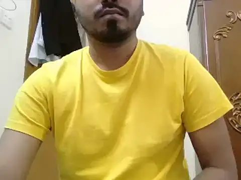 Snapshot of desiboyasif chatting on 10/02/25, 05:49 desiboyasif online show from 10/02/25, 05:49