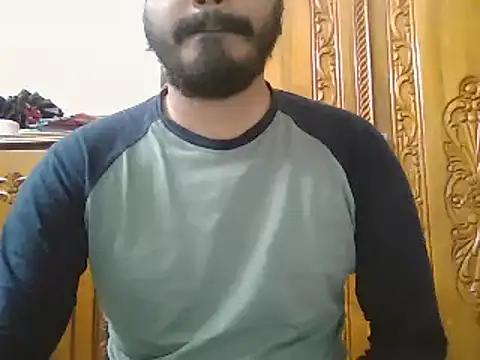 Snapshot of desiboyasif chatting on 01/07/25, 04:27 desiboyasif online show from 01/07/25, 04:27