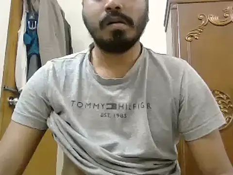 desiboyasif online show from 11/04/25, 06:01