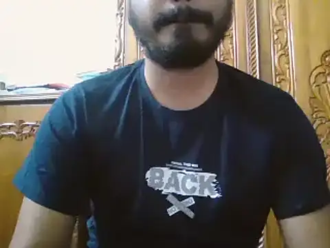 Snapshot of desiboyasif chatting on 01/01/25, 03:46 desiboyasif online show from 01/01/25, 03:46