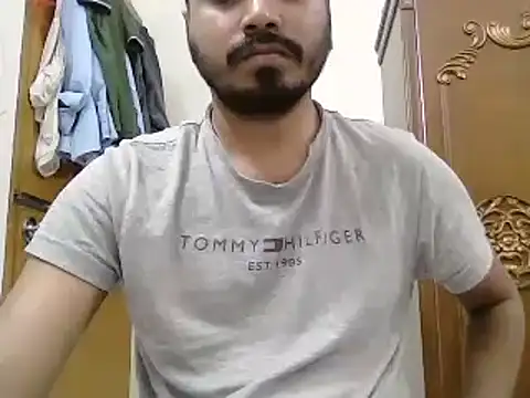 desiboyasif online show from 10/20/25, 04:51