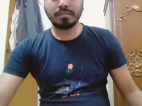 Snapshot of desiboyasif chatting on 10/15/25, 08:06 desiboyasif online show from 10/15/25, 08:06