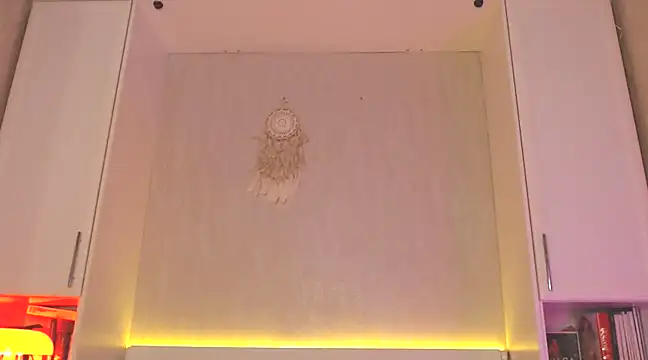 Leaaaaaaaaa online show from 02/26/25, 08:47