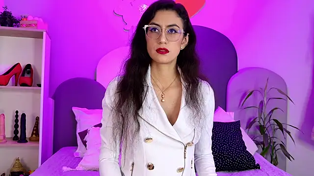 SophieGomez22 online show from 04/19/26, 11:11