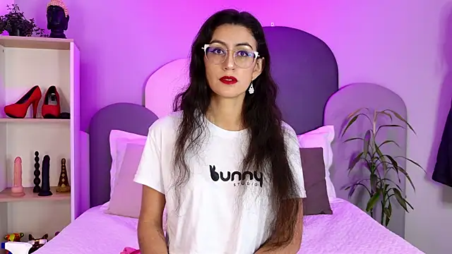 SophieGomez22 online show from 05/20/26, 11:18