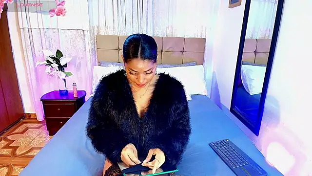 PaoL22 online show from 11/05/25, 04:04