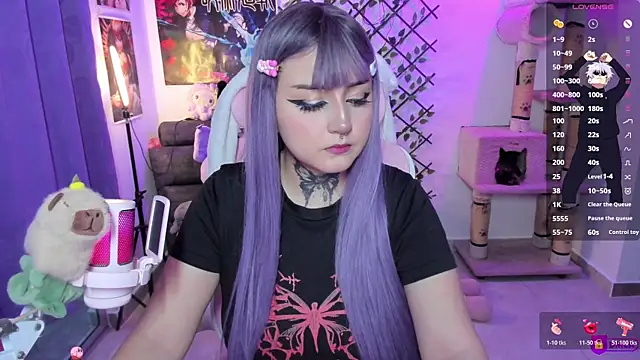 Snapshot of MaddyFooxx chatting on 05/07/26, 11:19 MaddyFooxx online show from 05/07/26, 11:19