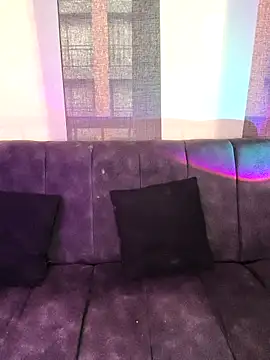 Mazikeen-- online show from 02/13/26, 10:54