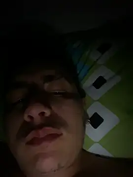 Snapshot of DanielGomez9 chatting on 02/28/25, 07:48 DanielGomez9 online show from 02/28/25, 07:48