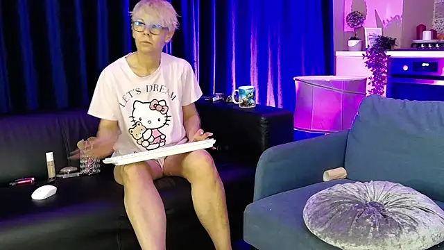 RosaCatalleya online show from 05/10/26, 04:38