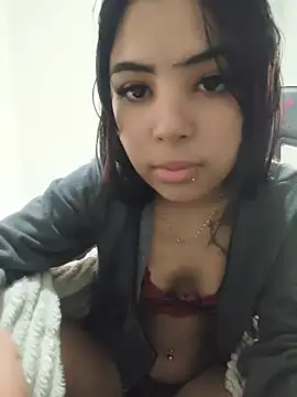 Snapshot of Livia_Diaz chatting on 06/26/26, 05:30 Livia Diaz online show from 06/26/26, 05:30